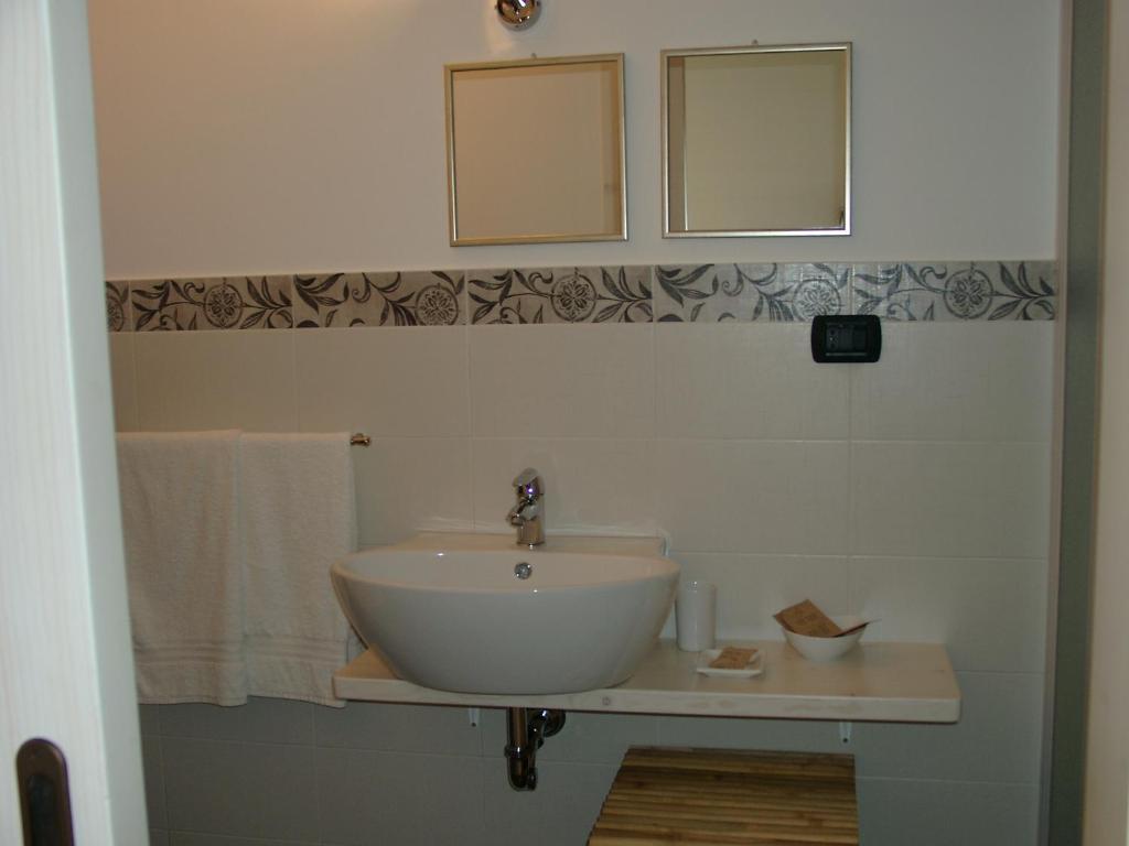 Chicchi Di Melograno Bed & Breakfast Modica Room photo